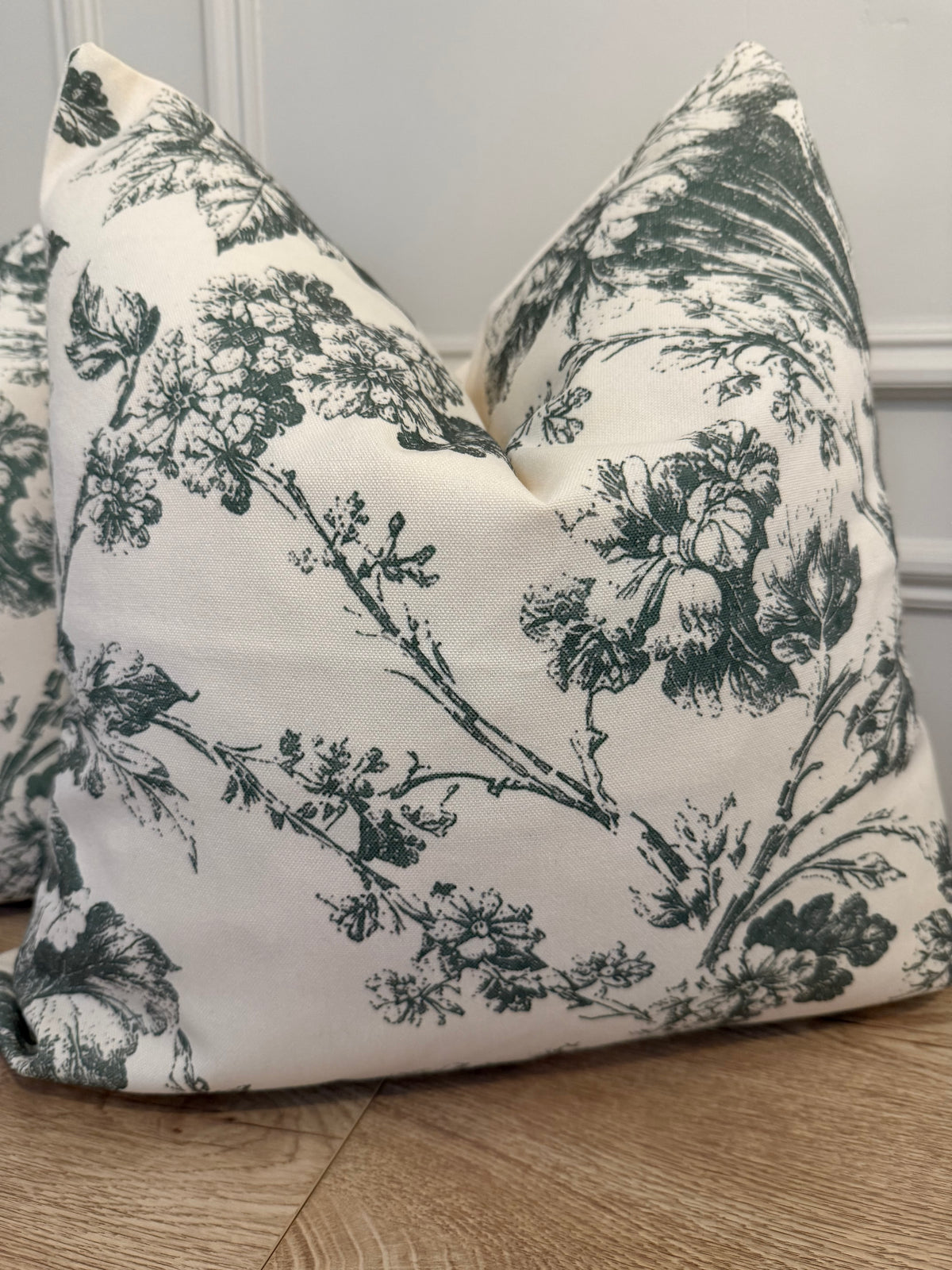 Vintage Green Floral