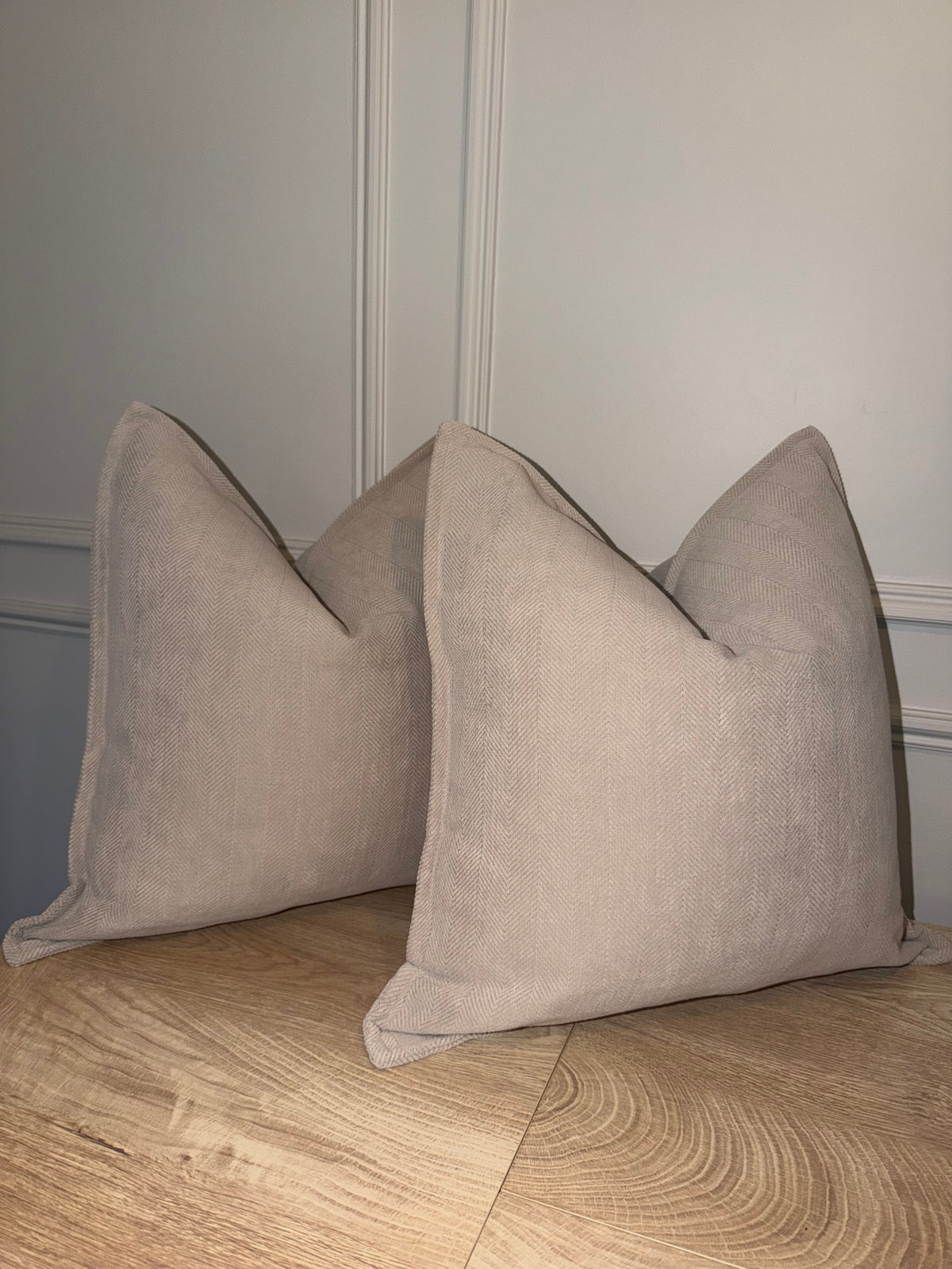 Cottesmore Herringbone Beige