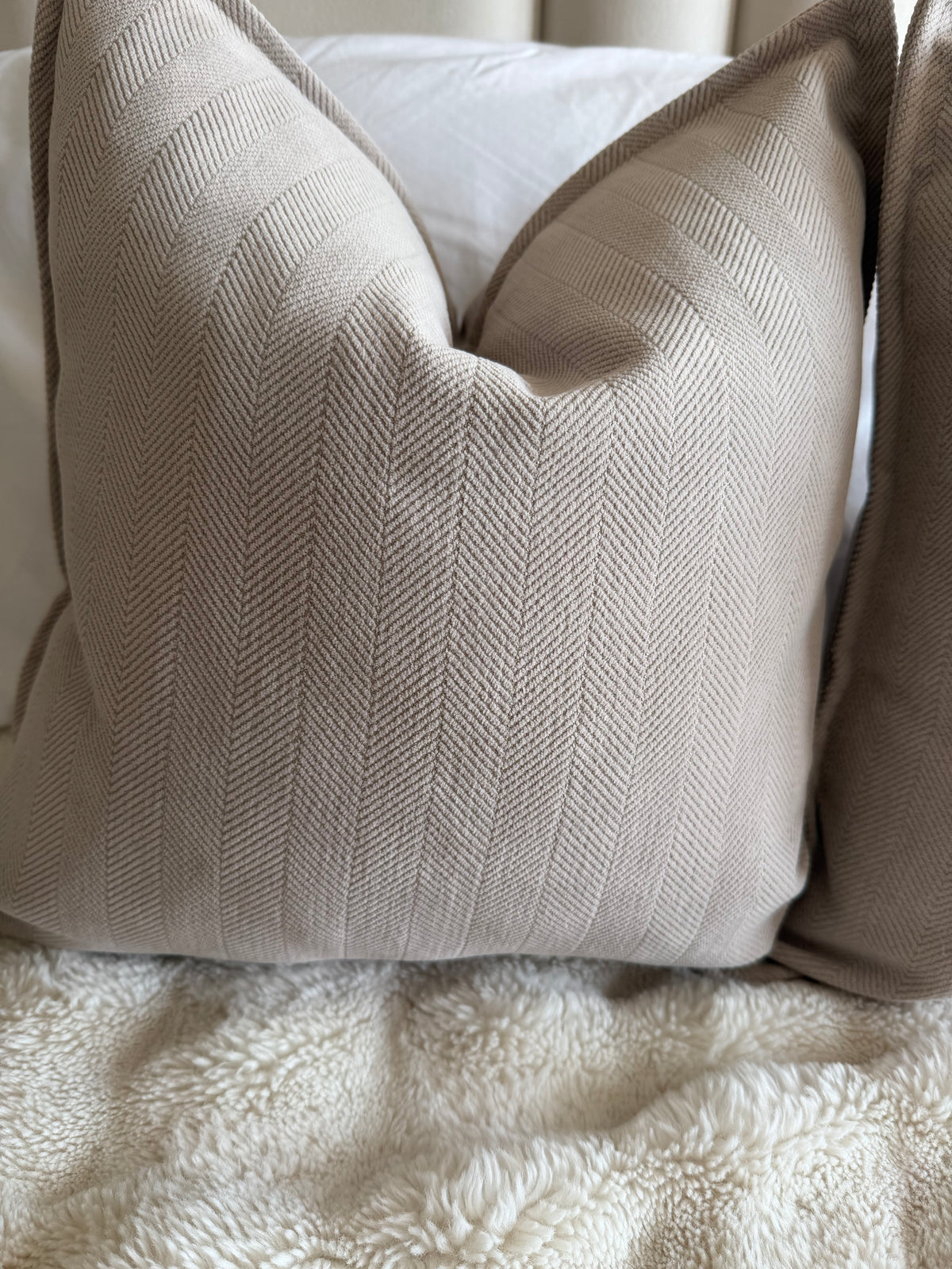 Cottesmore Herringbone Beige