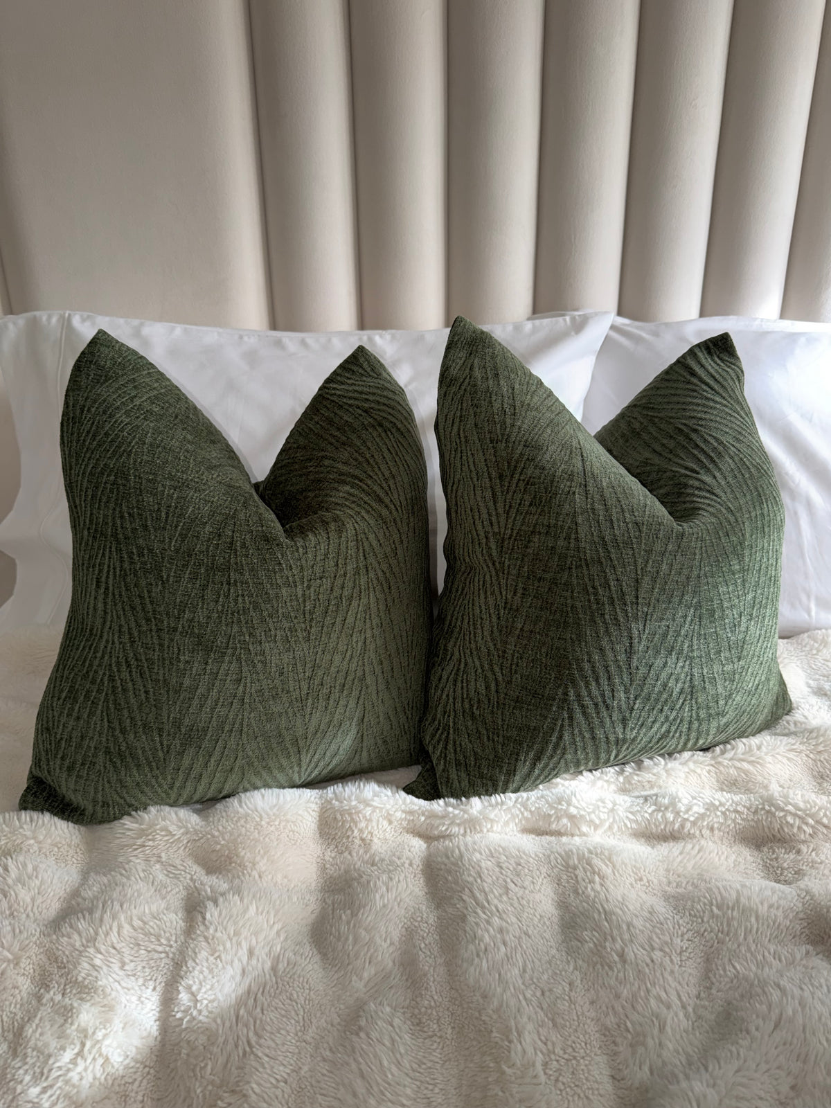 Textured Wave Forest Green