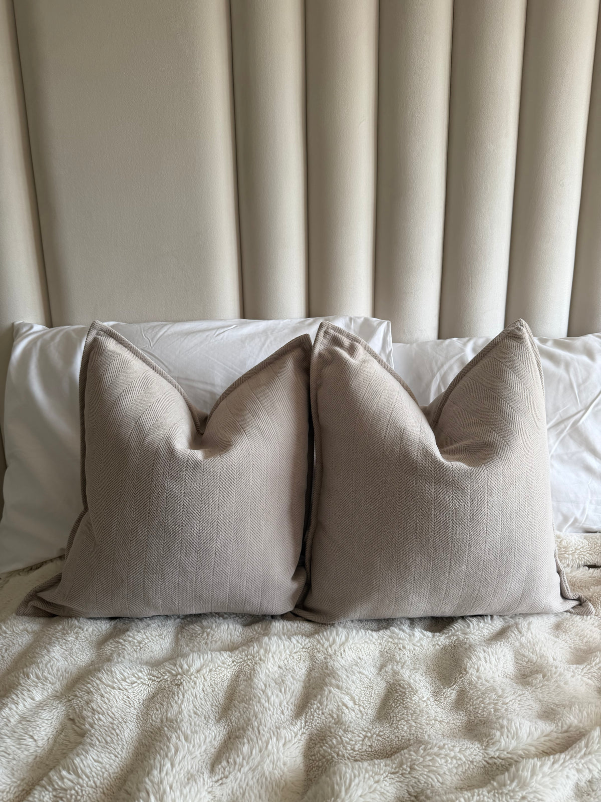 Cottesmore Herringbone Beige