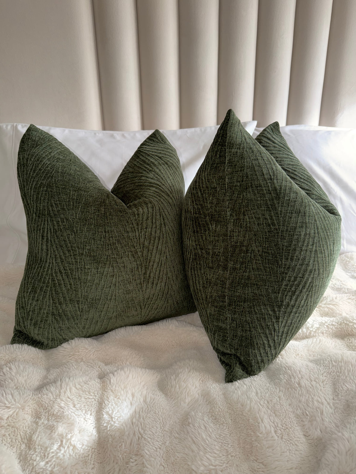 Textured Wave Forest Green